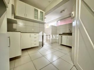 Apartamento na Aldeota com 3 quartos, 100m² por R$200 mil