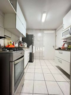 Apartamento com 2 quartos, 1 suítes, 60m²no bairro Vila União em Fortaleza