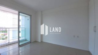 Excelente Apartamento com 3 quartos (2 suítes), banheiro social, móveis fixos projetados, piso no porcelanato, lazer completo, 2 vagas de garagem, à venda, 72m²- R$ 670.000 - Bairro: Luciano Cavalcante - Fortaleza/CE