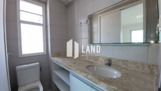 Excelente Apartamento com 3 quartos (2 suítes), banheiro social, móveis fixos projetados, piso no porcelanato, lazer completo, 2 vagas de garagem, à venda, 72m²- R$ 670.000 - Bairro: Luciano Cavalcante - Fortaleza/CE