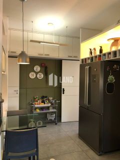 Apartamento com 4 suítes e 5 banheiros à Venda, 300 m² por R$ 1.790.000!