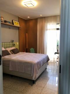 Apartamento com 4 suítes e 5 banheiros à Venda, 300 m² por R$ 1.790.000!