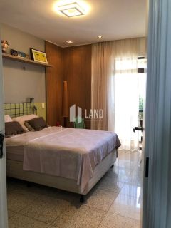 Apartamento com 4 suítes e 5 banheiros à Venda, 300 m² por R$ 1.790.000!