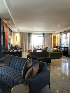Apartamento com 4 suítes e 5 banheiros à Venda, 300 m² por R$ 1.790.000!