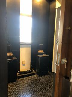 Apartamento com 4 suítes e 5 banheiros à Venda, 300 m² por R$ 1.790.000!