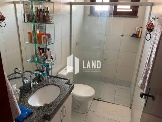 Residência Neo Clássica no Condomínio Quintas do Lago!