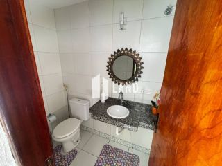 Residência Neo Clássica no Condomínio Quintas do Lago!