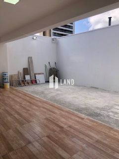 CASA NO BAIRRO DE FÁTIMA COM 1 SUÍTE (COM PROJETO PARA FAZER MAIS 2 SUÍTES COM CLOSET NO PAVIMENTO SUPERIOR DA CASA), LAVABO, 3 VAGAS, A VENDA, 84M² (TERRENO 174M²) - R$ 750.000 - BAIRRO DE FÁTIMA (PRÓXIMA A AV. 13 DE MAIO E AGUANAMBI) - FORTALEZA/CE