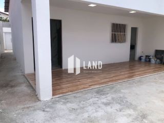 CASA NO BAIRRO DE FÁTIMA COM 1 SUÍTE (COM PROJETO PARA FAZER MAIS 2 SUÍTES COM CLOSET NO PAVIMENTO SUPERIOR DA CASA), LAVABO, 3 VAGAS, A VENDA, 84M² (TERRENO 174M²) - R$ 750.000 - BAIRRO DE FÁTIMA (PRÓXIMA A AV. 13 DE MAIO E AGUANAMBI) - FORTALEZA/CE