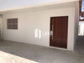 CASA NO BAIRRO DE FÁTIMA COM 1 SUÍTE (COM PROJETO PARA FAZER MAIS 2 SUÍTES COM CLOSET NO PAVIMENTO SUPERIOR DA CASA), LAVABO, 3 VAGAS, A VENDA, 84M² (TERRENO 174M²) - R$ 750.000 - BAIRRO DE FÁTIMA (PRÓXIMA A AV. 13 DE MAIO E AGUANAMBI) - FORTALEZA/CE