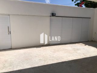 CASA NO BAIRRO DE FÁTIMA COM 1 SUÍTE (COM PROJETO PARA FAZER MAIS 2 SUÍTES COM CLOSET NO PAVIMENTO SUPERIOR DA CASA), LAVABO, 3 VAGAS, A VENDA, 84M² (TERRENO 174M²) - R$ 750.000 - BAIRRO DE FÁTIMA (PRÓXIMA A AV. 13 DE MAIO E AGUANAMBI) - FORTALEZA/CE