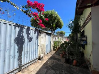 Casa de Esquina no Bairro Ininga Teresina - PI