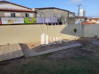 Casa Para Vender com 04 quartos 04 suítes no bairro Parque Manibura em Fortaleza