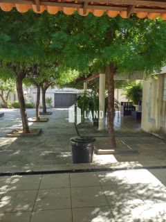 Casa Duplex no Cristo Rei - Teresina com área total de 1500m2