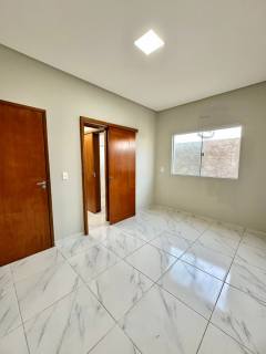 Casa térrea com 03 suítes no Conviver em Teresina