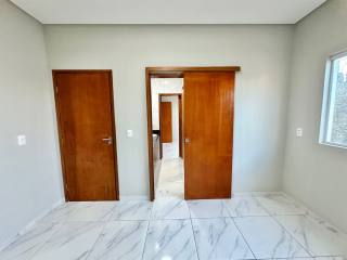 Casa térrea com 03 suítes no Conviver em Teresina