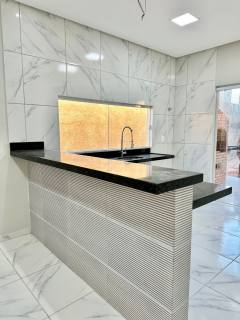 Casa térrea com 03 suítes no Conviver em Teresina
