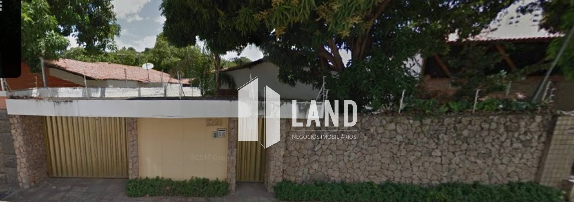 Casa excelente a poucos metros da Av. Pres. Kennedy - Teresina = PI