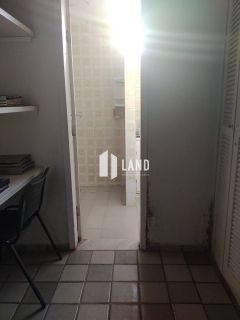 Casa excelente a poucos metros da Av. Pres. Kennedy - Teresina = PI