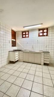 Casa térrea com 03 suítes no bairro Santa Isabel