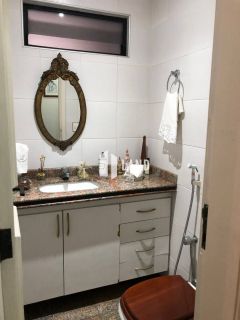 Apartamento no Meireles com 4 suítes por R$ 1.200.000,00.