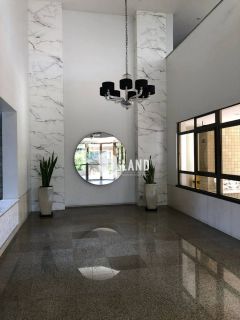 Apartamento no Meireles com 4 suítes por R$ 1.200.000,00.