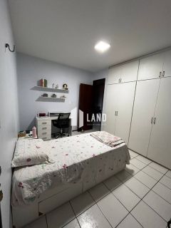 OPORTUNIDADE: CASA A VENDA NO LUCIANO CAVALCANTE POR  - R$ 800.000,00