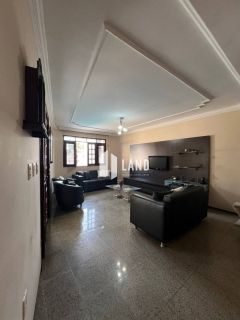 OPORTUNIDADE: CASA A VENDA NO LUCIANO CAVALCANTE POR  - R$ 800.000,00