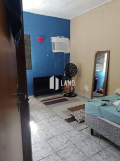 Casa no São Cristóvão próxima a Av. Presidente Kenney