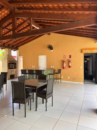 Apartamento no Bosque Leste
