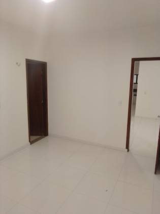 Casa duplex por apenas R$550.000,00 - 4 suítes no bairro Sao Bento em Fortaleza