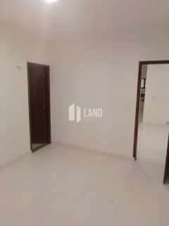 Casa duplex por apenas R$550.000,00 - 4 suítes no bairro Sao Bento em Fortaleza
