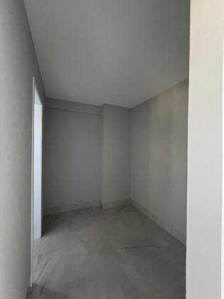 CASA A VENDA NA CIDADE ALPHA!