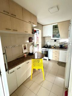APARTAMENTO PARA VENDER NO COCÓ COM 3 QUARTOS (1 SUÍTE), BANHEIRO SOCIAL, MÓVEIS FIXOS PROJETADOS, 2 VAGAS, SALÃO DE FESTAS, ACADEMIA, 115M2, R$ 630.000 - BAIRRO COCÓ - FORTALEZA/CE