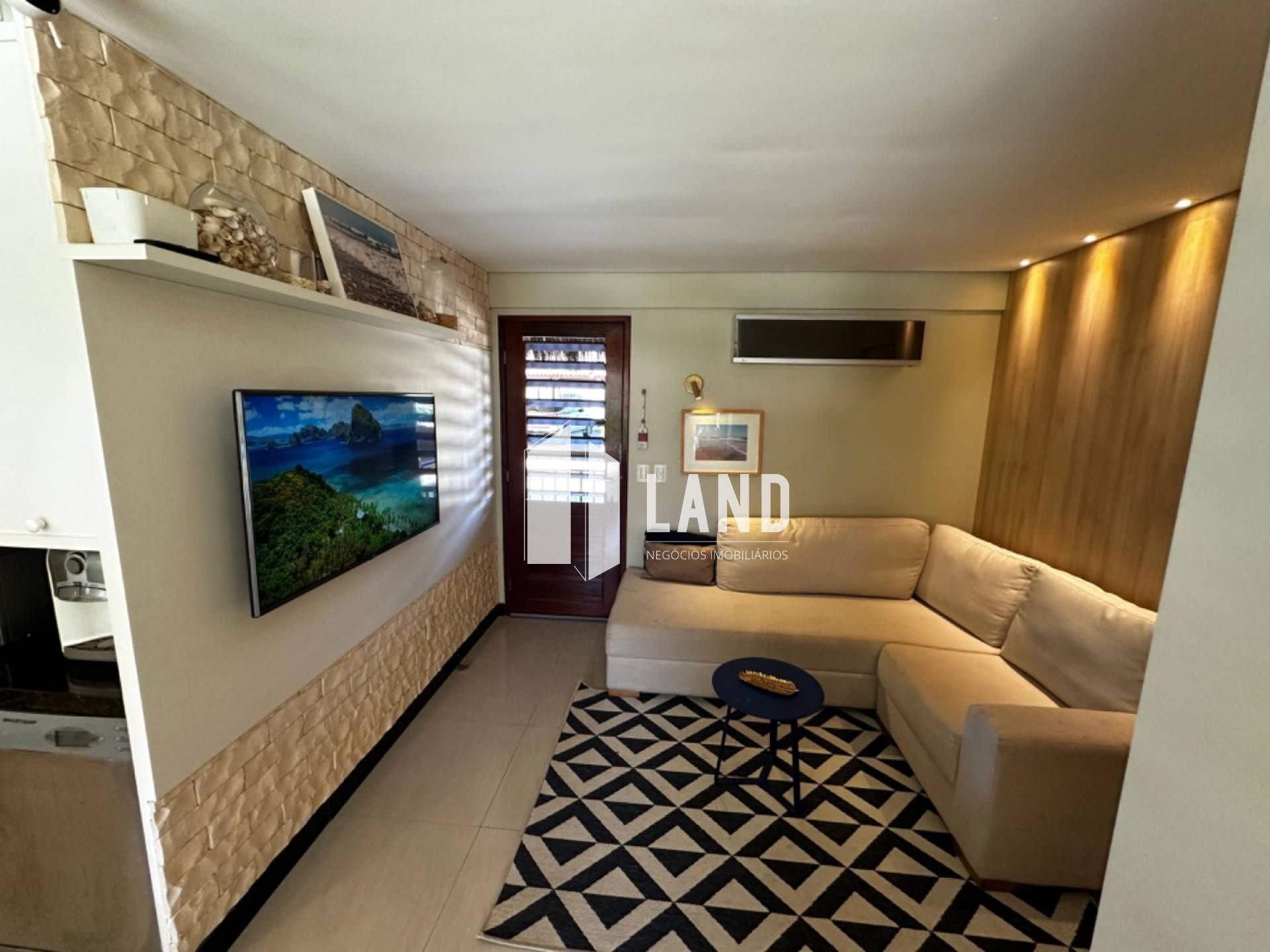 APARTAMENTO TÉRREO NO MANHATTAN BEACH RIVIERA, PORTEIRA FECHADA, COM 3 QUARTOS (2 SUÍTES), 2 VAGAS DE GARAGEM, LAZER COMPLETO, 81M², R$ 1.050.000 - AQUIRAZ RIVIERA - AQUIRAZ/CE