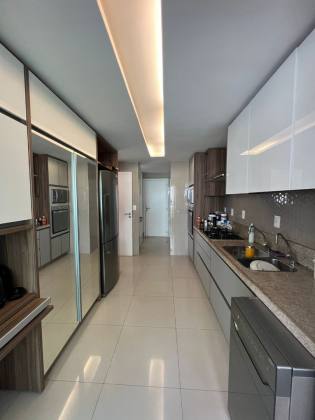 APARTAMENTO A VENDA NO MUCURIPE POR - R$ 2.650.000,00