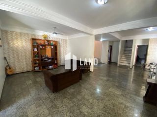 Casa Duplex com 4 quartos à venda bairro Luciano Cavalcante