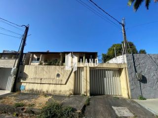 Casa Duplex com 4 quartos à venda bairro Luciano Cavalcante