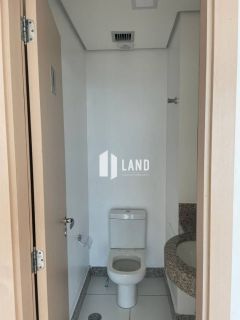 VENDO - SALA RIOMAR - 17º Andar - 63m² - 2 WCs - 1 Vaga de Garagem