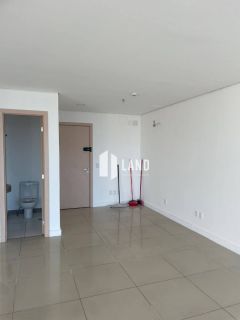 VENDO - SALA RIOMAR - 17º Andar - 63m² - 2 WCs - 1 Vaga de Garagem