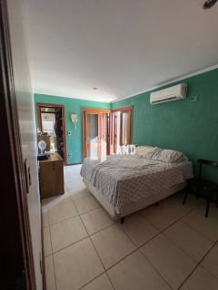 CASA A VENDA NO BAIRRO DE LOURDES - 360m² - R$ 1.950.000,00