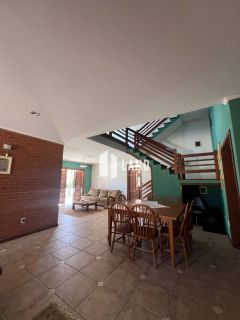 CASA A VENDA NO BAIRRO DE LOURDES - 360m² - R$ 1.950.000,00