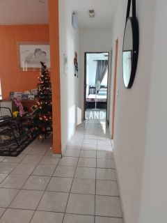 Excelente casa no Bairro Acarape frente para Av Maranhão - Teresina - PI
