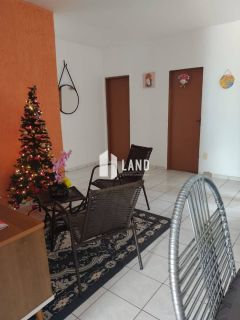 Excelente casa no Bairro Acarape frente para Av Maranhão - Teresina - PI