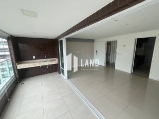 Apartamento Para Vender com 04 quartos 03 suítes no bairro Guararapes em Fortaleza
