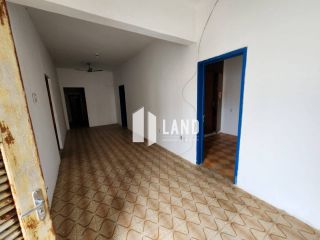 Vendo Casa Plana no Benfica - Ótima Oportunidade - Por R$ 298.000,00