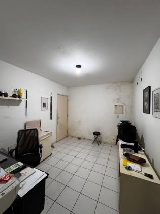 Edifício Residencial Para Vender com 2 quartos 2 suítes no bairro Centro em Teresina