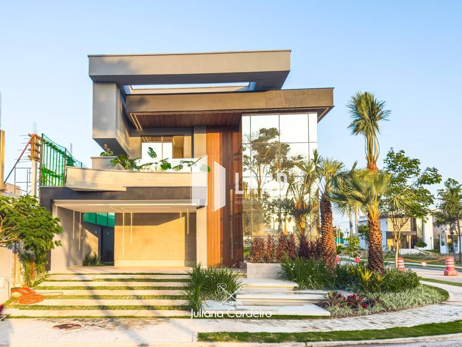 Casa de Condomínio Para Vender com 4 quartos 4 suítes no bairro Cidade Alpha em Eusébio