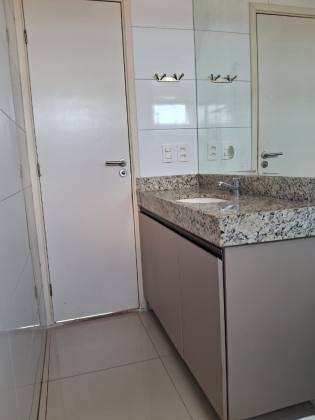 Apartamento Para Vender com 3 quartos 1 suítes no bairro Escolha um bairro... em Teresina