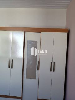 Apto com 2 quartos no VILLAGE LESTE